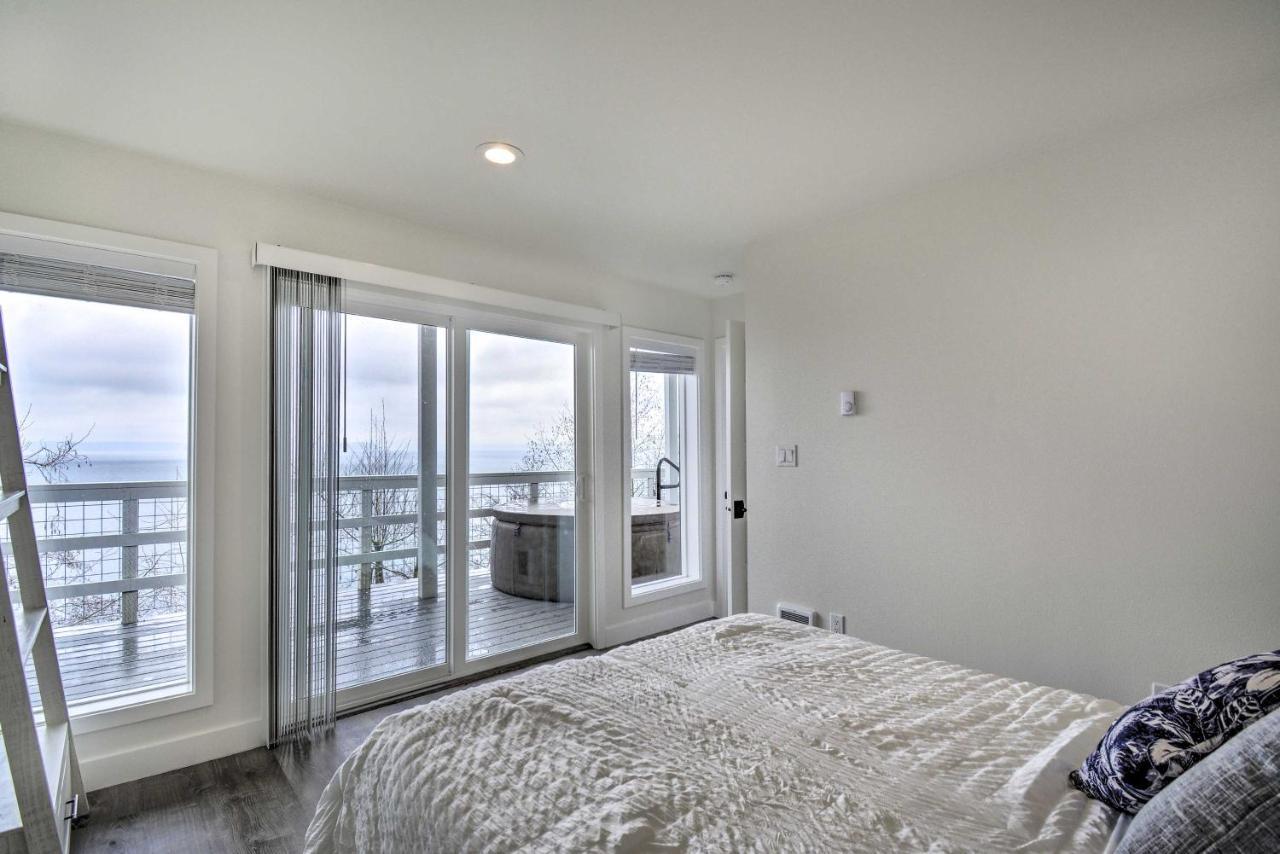 Waterfront Kingston Getaway On Puget Sound! Villa Exterior photo